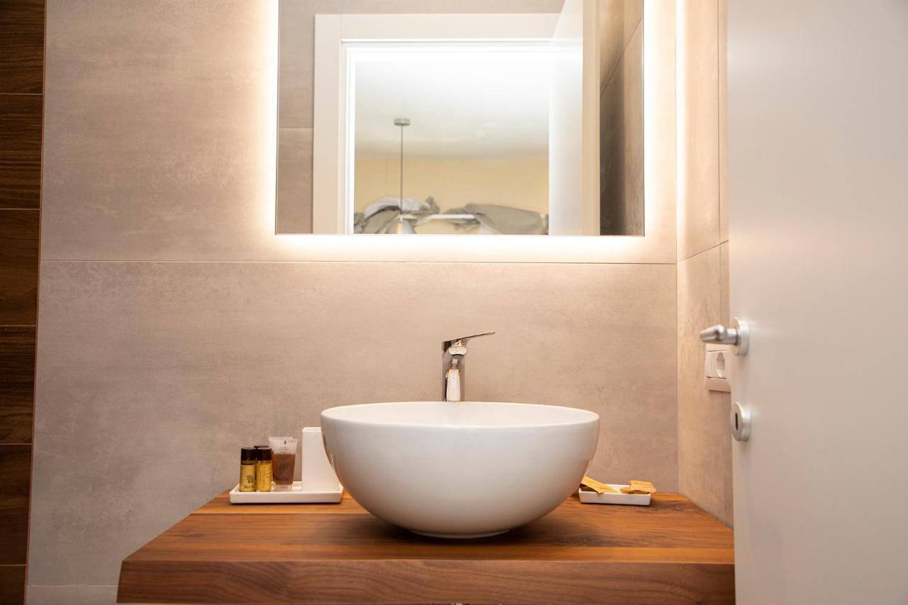 South Hands Luxury Rooms Neapol Zewnętrze zdjęcie